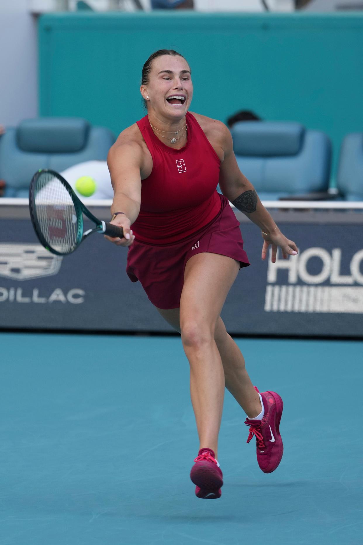 AYX Sports关于阿扎伦卡在日本队比赛中赛况扑朔迷离，精彩发挥引发热议！的信息