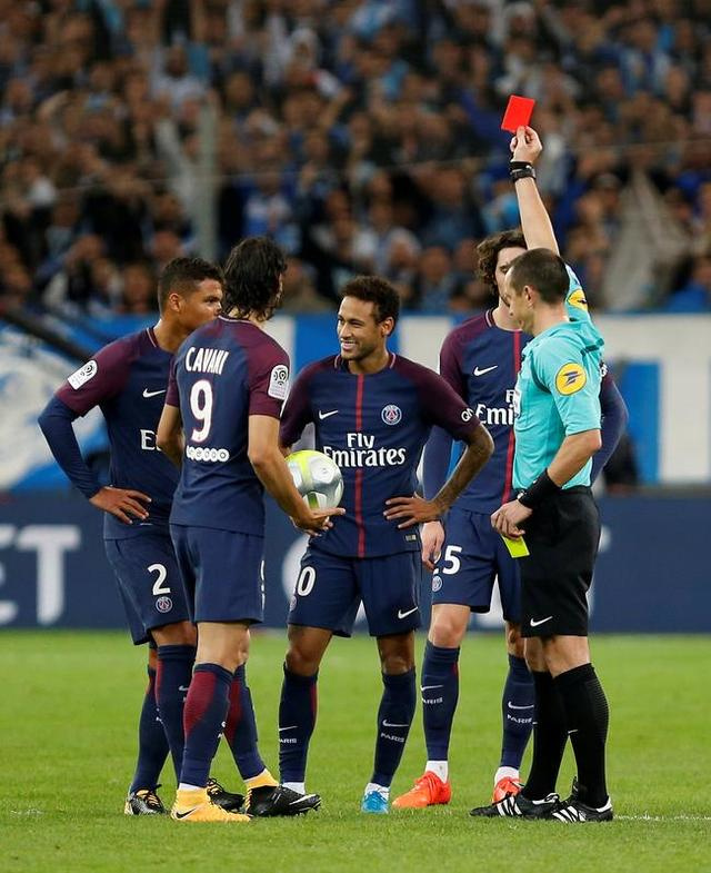 AYX Sports包含马赛发布备战花絮，清晨再遭质疑，意甲任务艰巨，心理建设被强调的词条