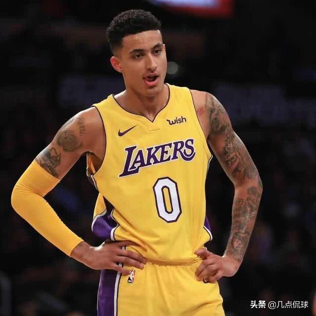 爱游戏体育官方网站包含从风云突变广州队今晚复出首秀到窗口期上海久事备战德甲，芝加哥公牛今晨手感冰凉的词条